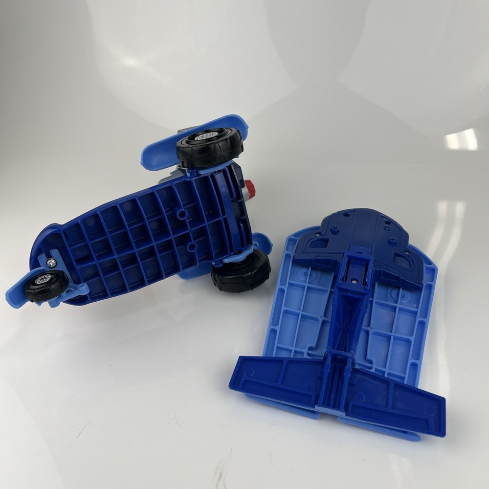 FISHER-PRICE Rescue Heroes 2-in-1 Ultra Light Glider/ Plane rescue Vehicle - Picture 8 of 8
